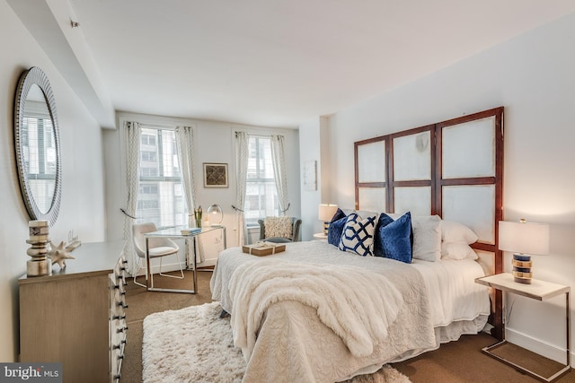 bedroom with carpet flooring