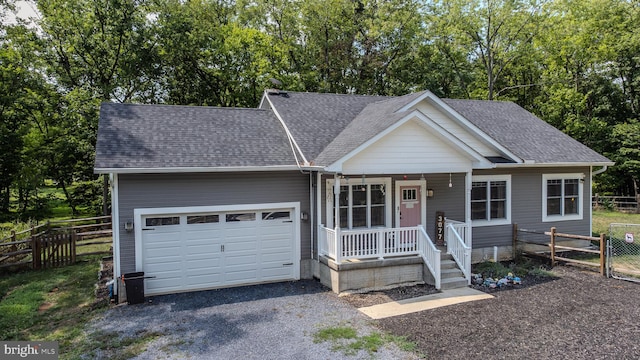 view of front facade featuring a garage