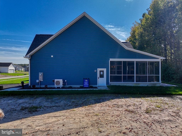 14274 Schooner Run Unit 83, Ellendale, DE 19941 - back of house with a sunroom