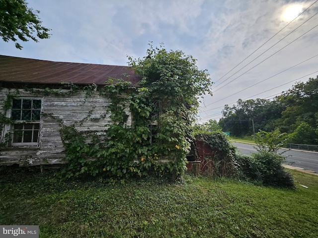 view of home's exterior