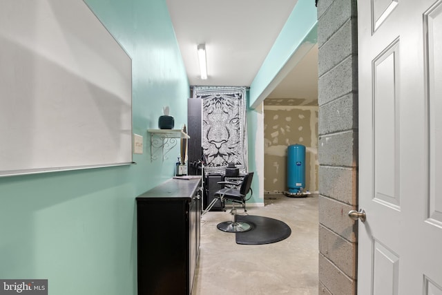 bathroom featuring concrete floors