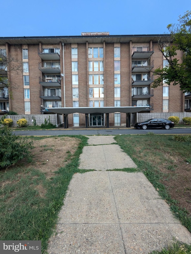 view of building exterior