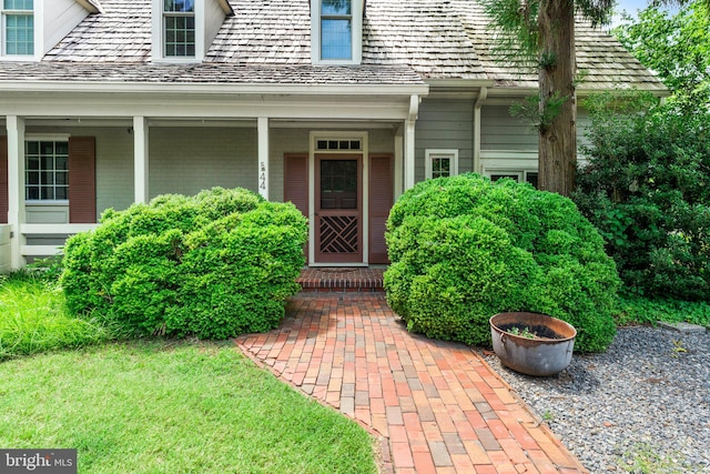 view of exterior entry