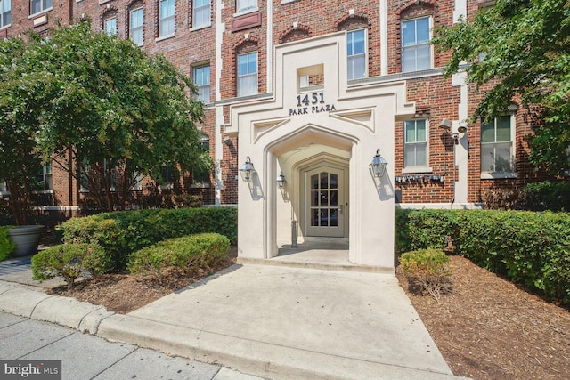 view of entrance to property