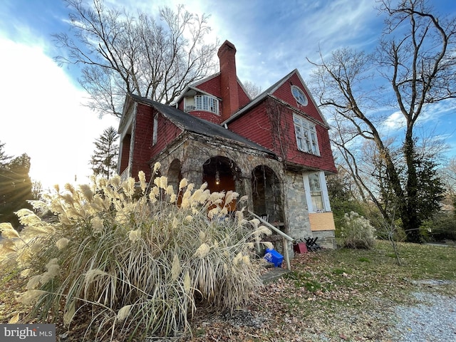 view of side of home