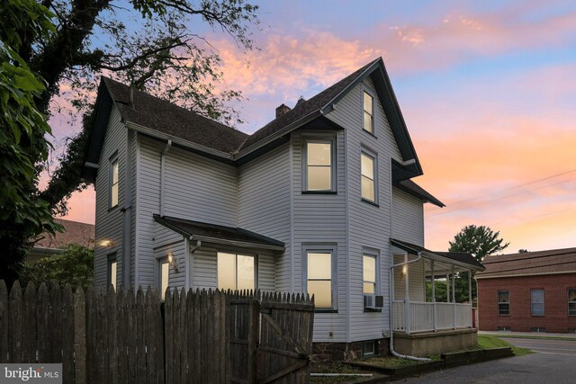 view of front of home