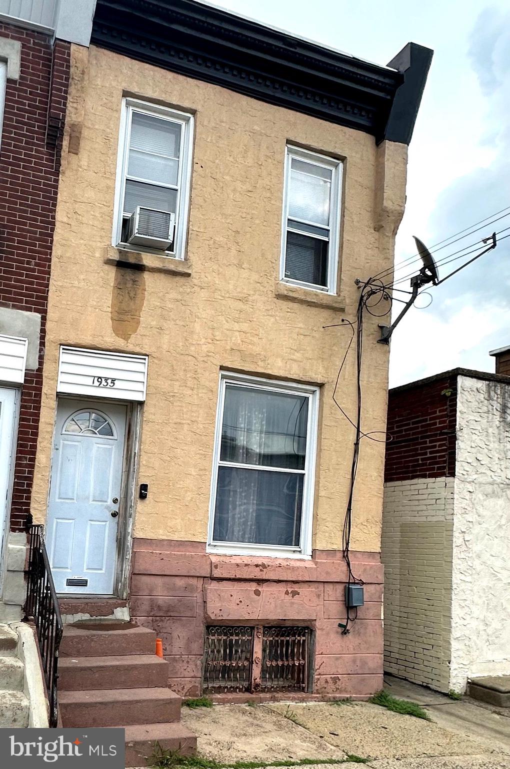 1935 E Ontario St, Philadelphia, PA 19134 - view of front of property with cooling unit