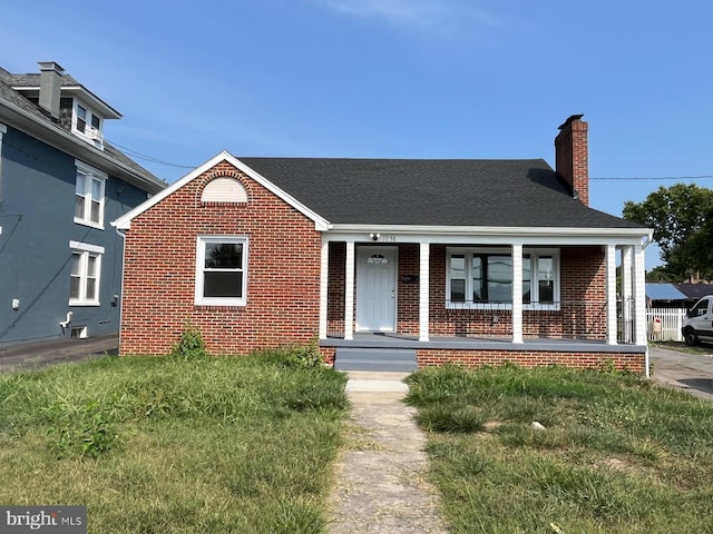 view of front of home with covered porch