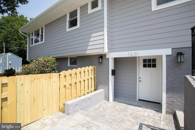 view of property entrance