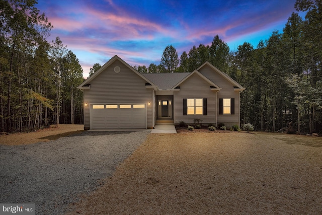 view of front property featuring a garage