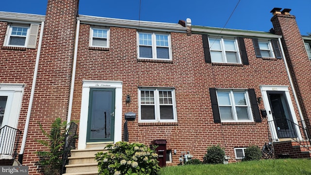 view of townhome / multi-family property