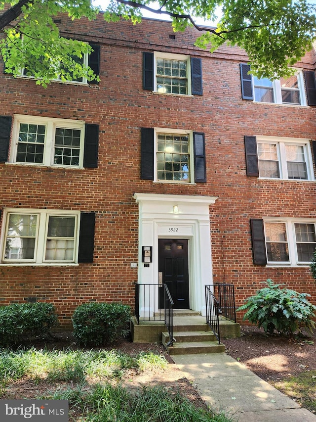 view of townhome / multi-family property