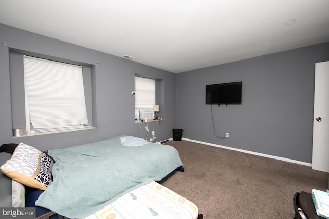 bedroom featuring carpet flooring