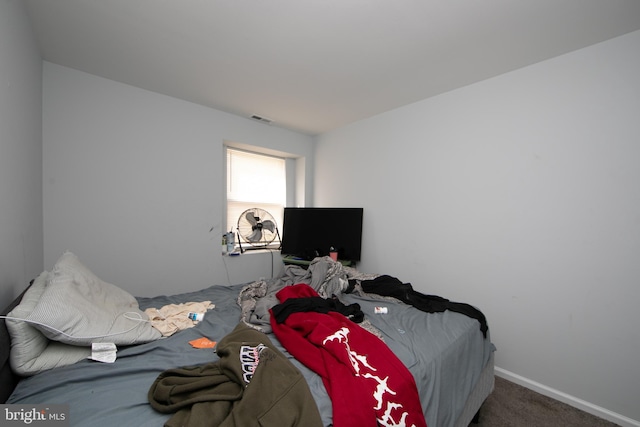 bedroom featuring carpet flooring