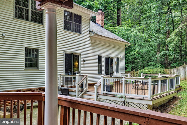 view of wooden deck