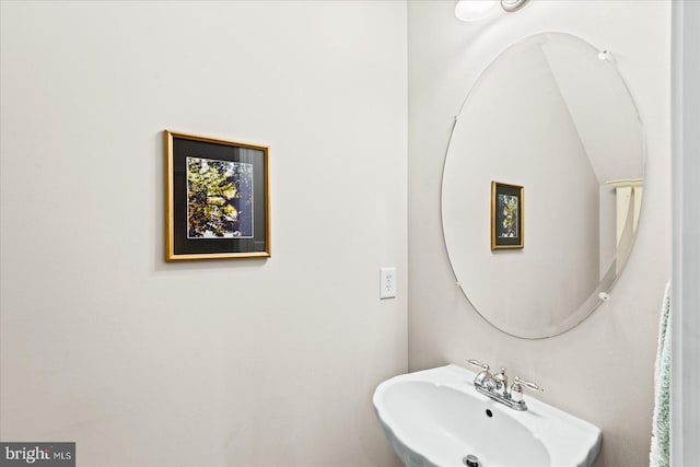 bathroom with sink