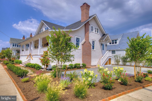 view of home's exterior