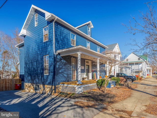 view of front of property with a porch