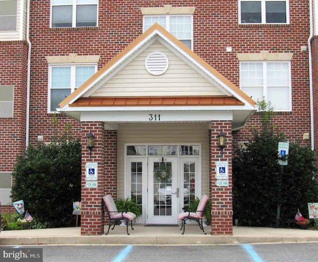 view of property entrance