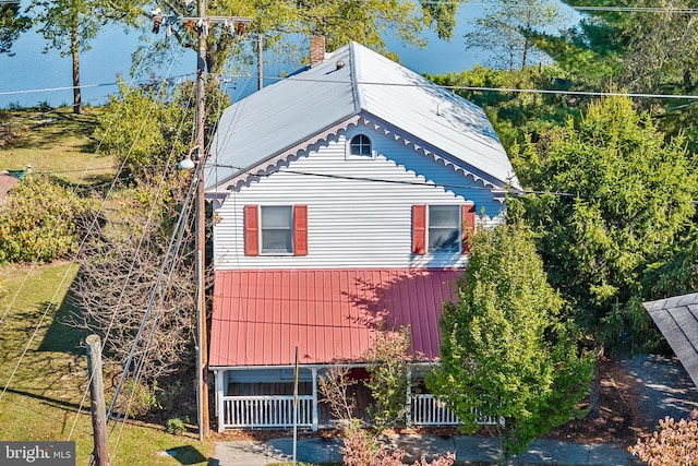 view of side of property