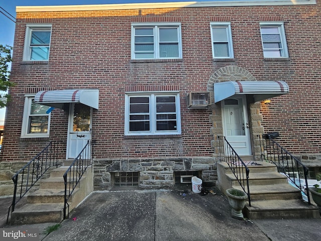 multi unit property featuring a wall unit AC