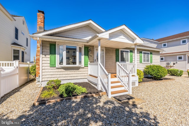 view of front of home with covered porch