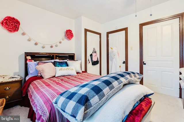 bedroom featuring carpet floors