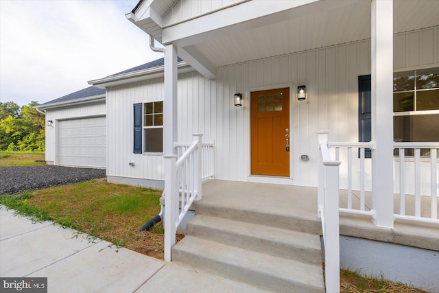 property entrance featuring a garage