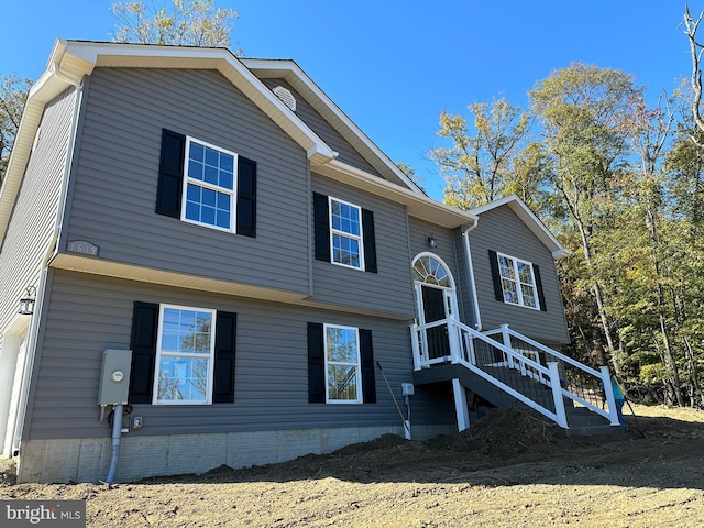 view of split foyer home