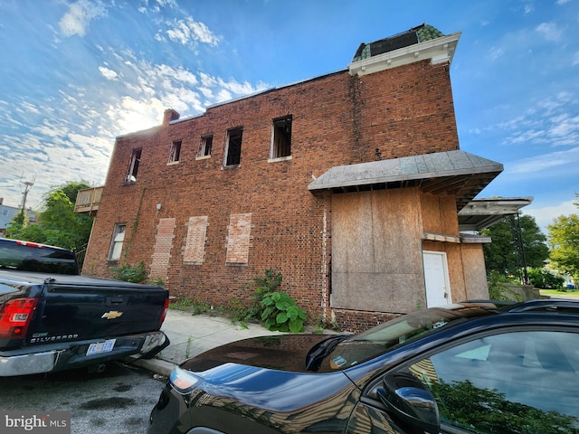 view of building exterior