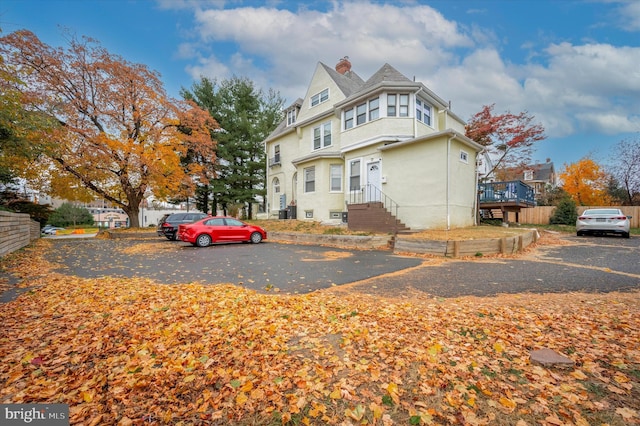 view of front of house