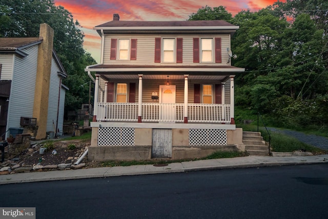 view of front of house featuring covered porch