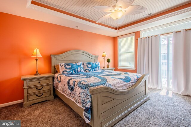 tiled living room with crown molding, sink, and ceiling fan with notable chandelier