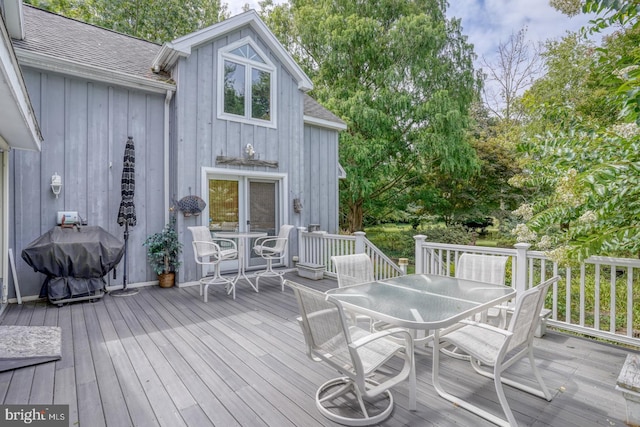 deck with grilling area