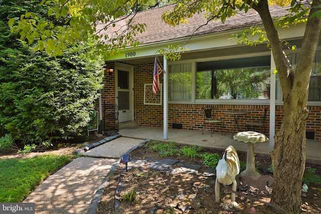 view of property entrance