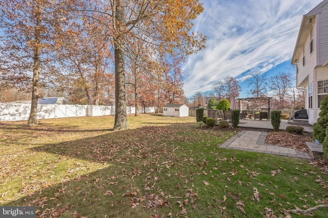 638 Mills Ln, Williamstown, NJ 08094 - view of yard featuring a storage shed, an outbuilding, and a wooden deck