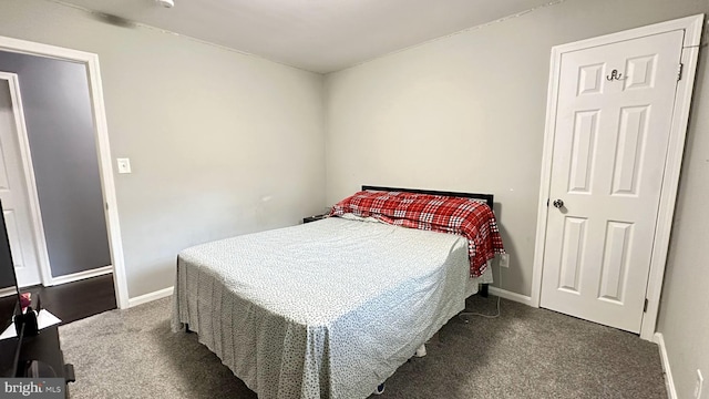 bedroom with carpet floors