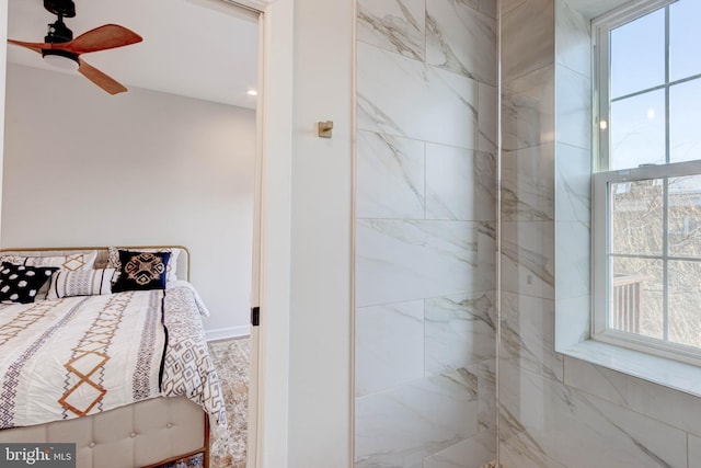 bathroom featuring ceiling fan