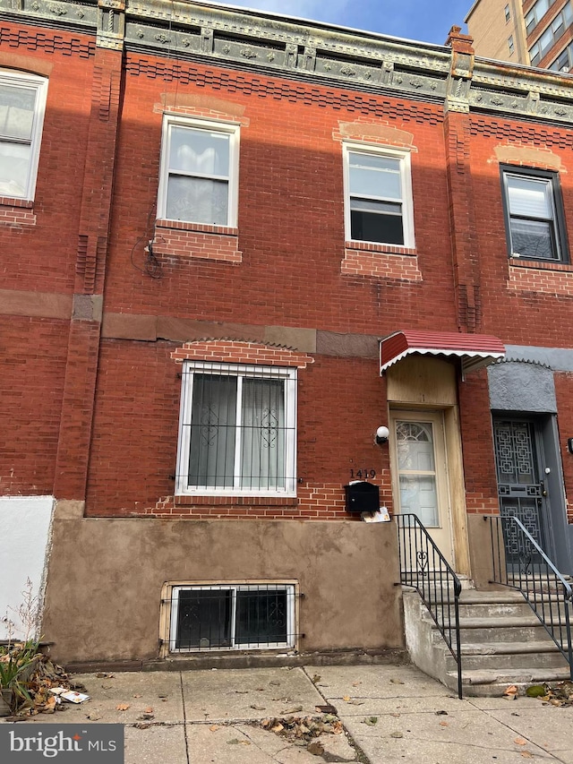 view of townhome / multi-family property