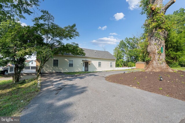 view of front of home