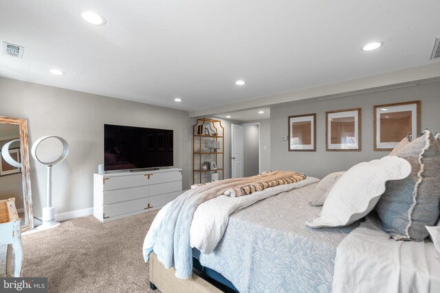 view of carpeted bedroom