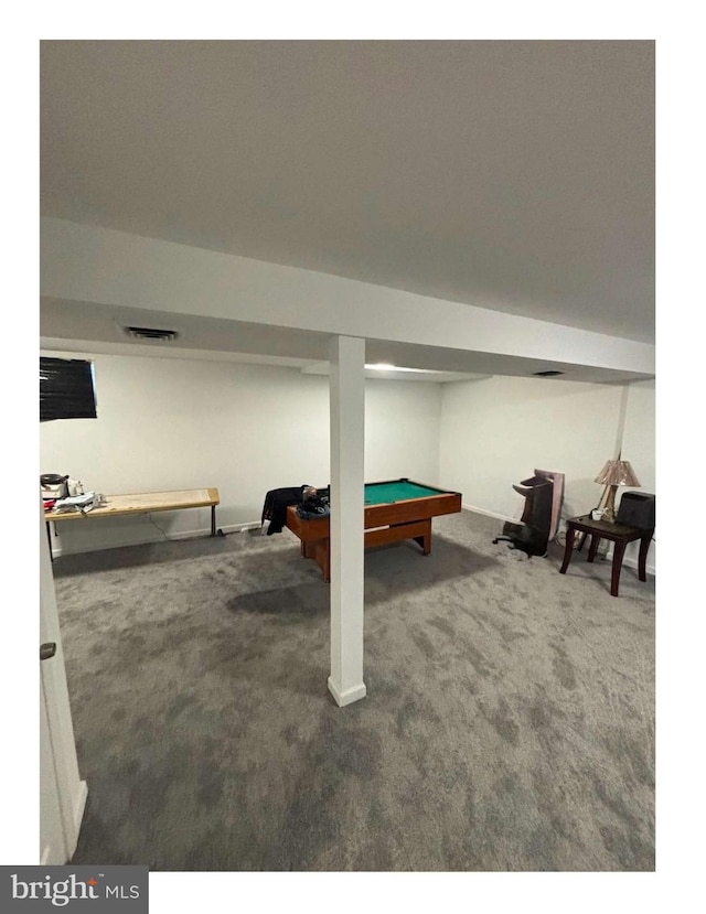 recreation room with carpet and billiards