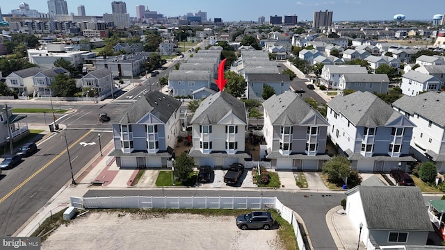 birds eye view of property featuring a residential view