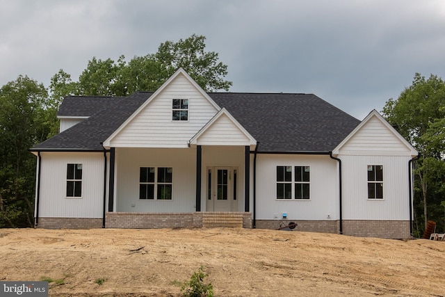 view of modern farmhouse