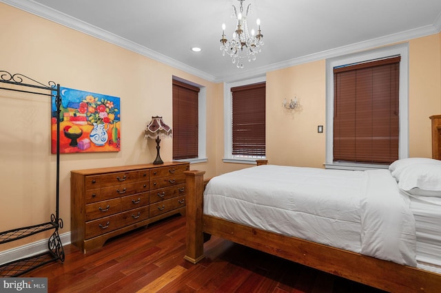 bedroom featuring baseboards, dark wood-style flooring, recessed lighting, and crown molding