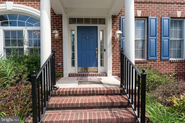 view of property entrance