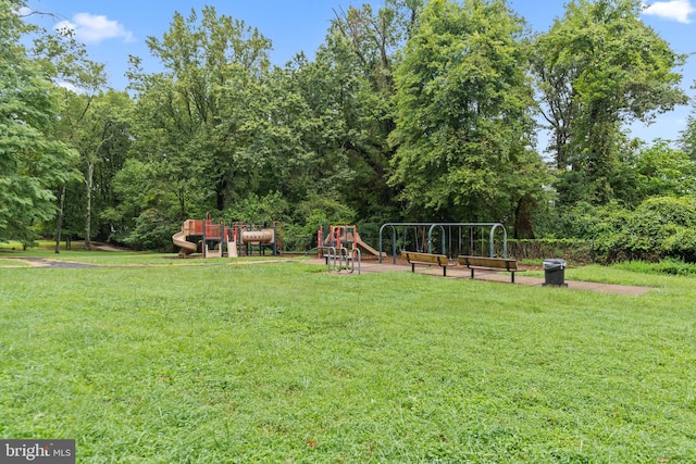 view of yard with a playground