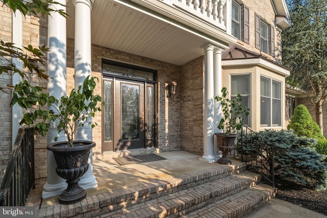 entrance to property with covered porch