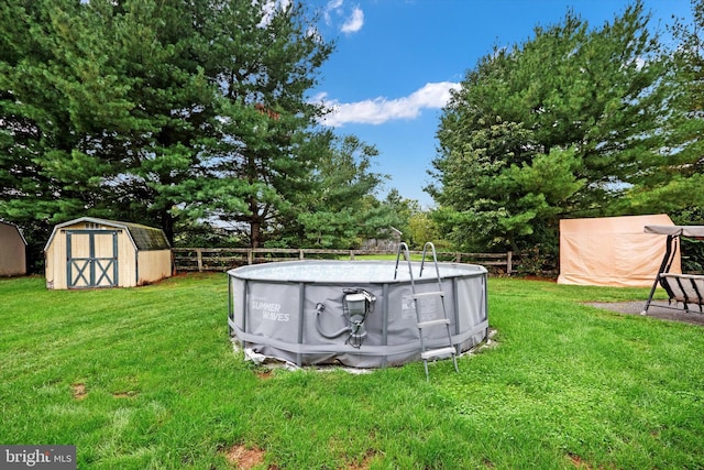 view of yard with a storage unit