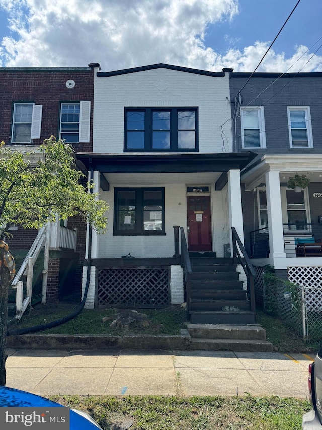 view of front of house with a porch